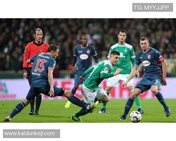 欧罗巴杯精彩对决苏黎世迎战勒沃库森全力争胜展现实力