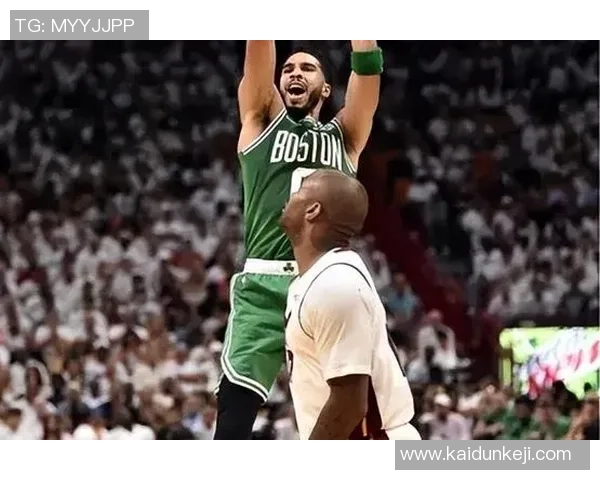 热火与凯尔特人第二场激战直播分析及精彩瞬间回顾